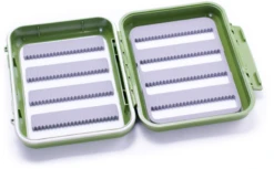 C&F Waterproof 8 Row Small Fly Case - CF-1644 -Visserijmeesterwinkel CF 1644