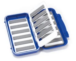 C&F 12 Row With Flip Waterproof Large Fly Case - CF-35656 -Visserijmeesterwinkel CF 35656bl