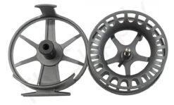 Waterworks Lamson Liquid Smoke Fly Reel -Visserijmeesterwinkel Waterworks Lamson Liquid Smoke Fly Reel LQ 3REEL SMOKEXX dsc04135 bewerkt